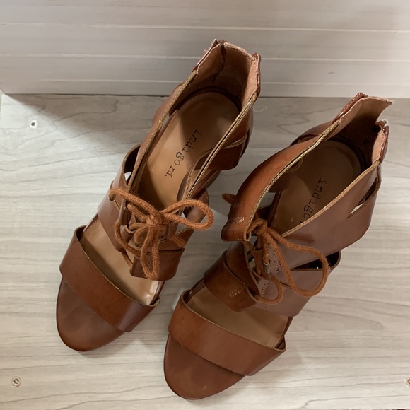 Indigo rd. Brown leather open toed heels size 7.5 - Picture 4 of 6